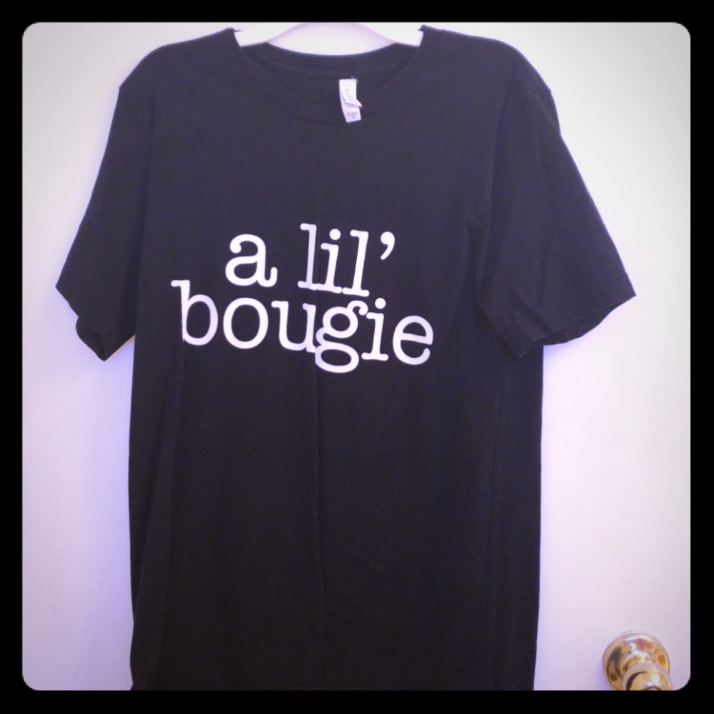 Short sleeve graphic tshirt